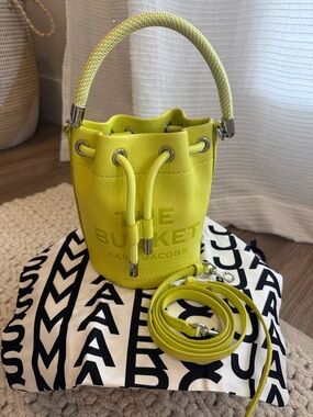 Marc Jacobs Mini Bucket Bag in Lime Yellow